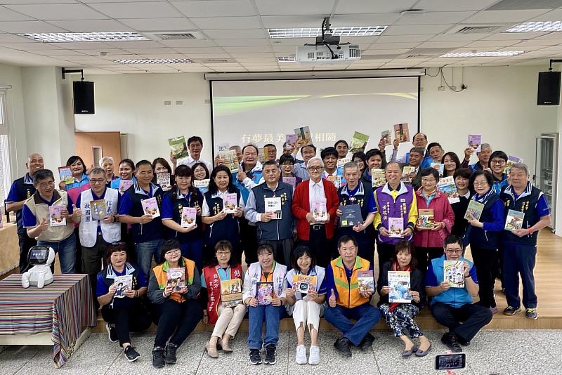 臺北市信義青溪協會與救國團台北市團委會共同辦理 送書到花東 知識關懷希望工程圖書捐書活動