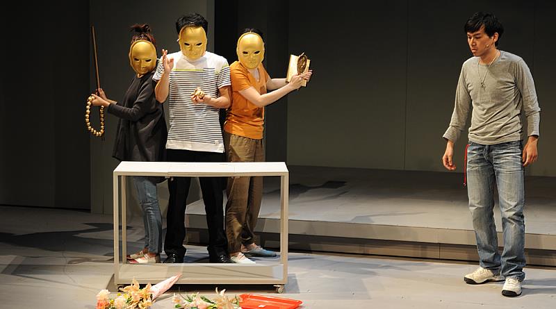 故事工廠推出的第一號作品「白日夢騎士」，在LINE TV數位劇場重現。圖／聯合數位文創提供