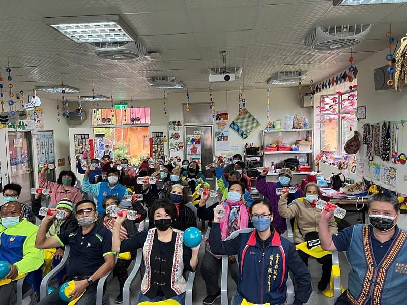 縣府導入體適能團隊進入最高海拔利稻文健站 饒慶鈴：促進長者動能 打造健康部落