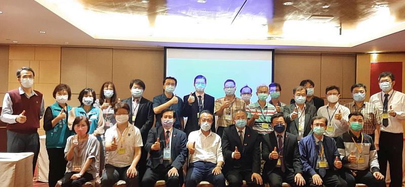 樂齡活動假牙迎向4周年，近1萬5000人受益