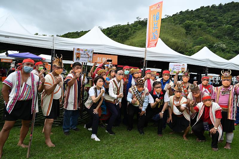 布農族射耳祭在延平  推廣在地農特產  傳承原民文化