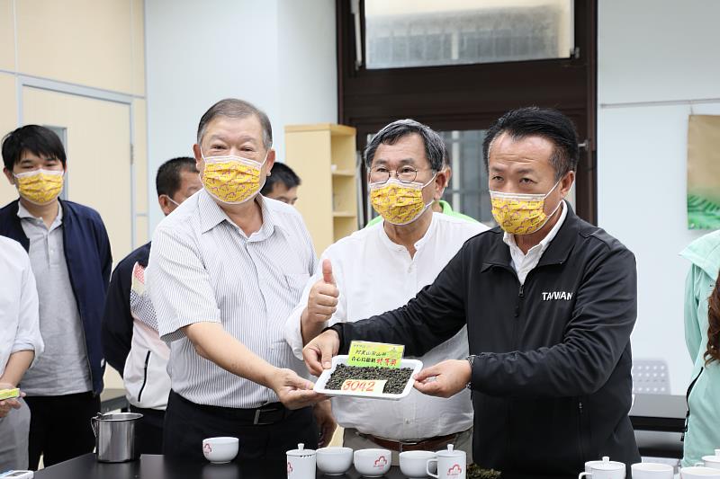 梅山鄉農會辦理嘉義縣阿里山高山茶111年春季優良茶競賽成績今揭曉