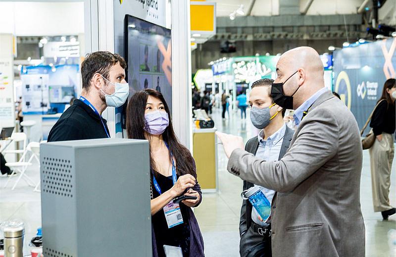 COMPUTEX 2022成功架構科技創新與數位轉型智慧應用採購商機，四天實體活動於5月27日圓滿落幕。