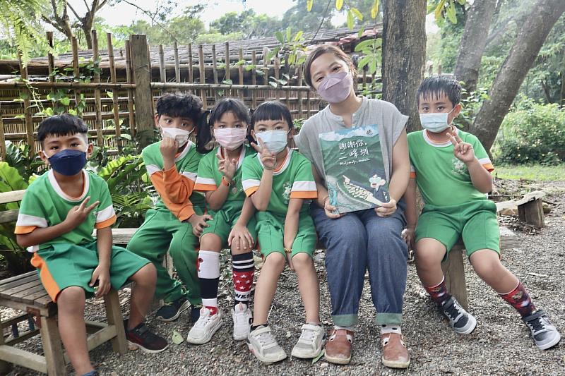 屏縣出版百年二峰圳故事繪本    獻給學童最佳鄉土教材