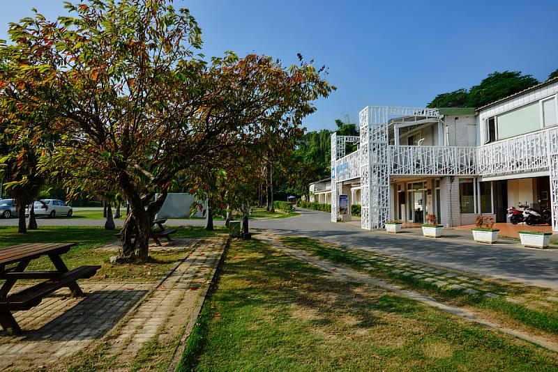 高雄湖畔旅店推薦 享受古早味特色早餐