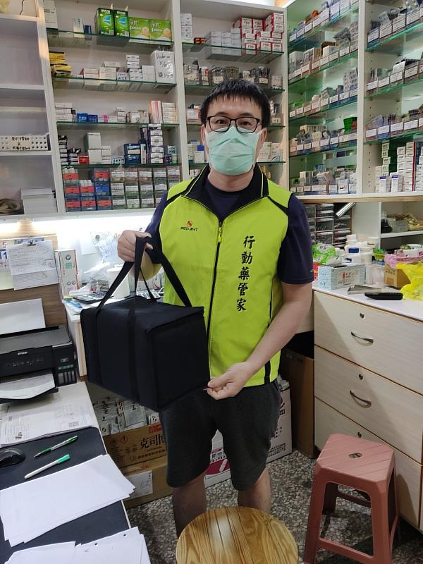 嘉義縣新增確診1060人 58家藥局送藥到宅照護6千餘人