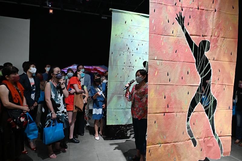 2022世界女藝匯流藝術祭 今起臺東美術館盛大展出 饒慶鈴：讓臺東成為大藝文展場