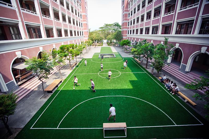 中信非營利幼兒園與中信國際學校共享教學資源，孩子將有更多元學習體驗。(中信非營利幼兒園籌備處提供)