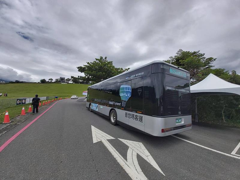 2022臺灣國際熱氣球嘉年華推免費搭乘電動巴士 打造綠色智能低碳永續交通