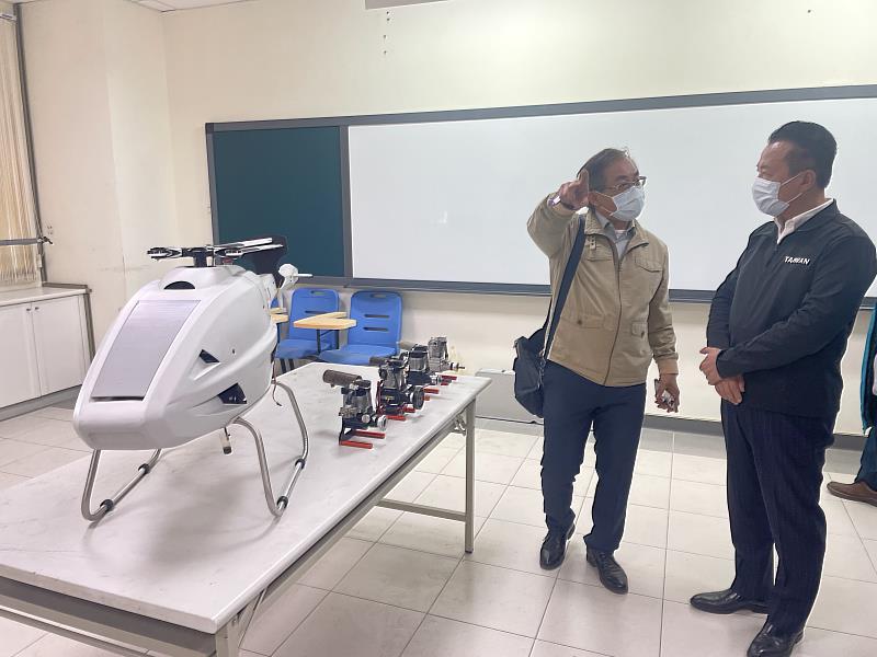 嘉義縣無人機產業向下扎根，國中生體驗營招生報名中