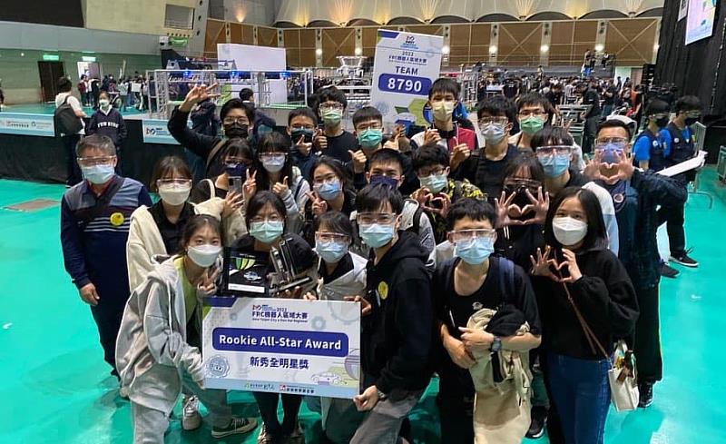 興國高中FRC團隊將舉辦暑期體驗營，推廣STEAM教育，讓更多國高中生了解FRC競賽。