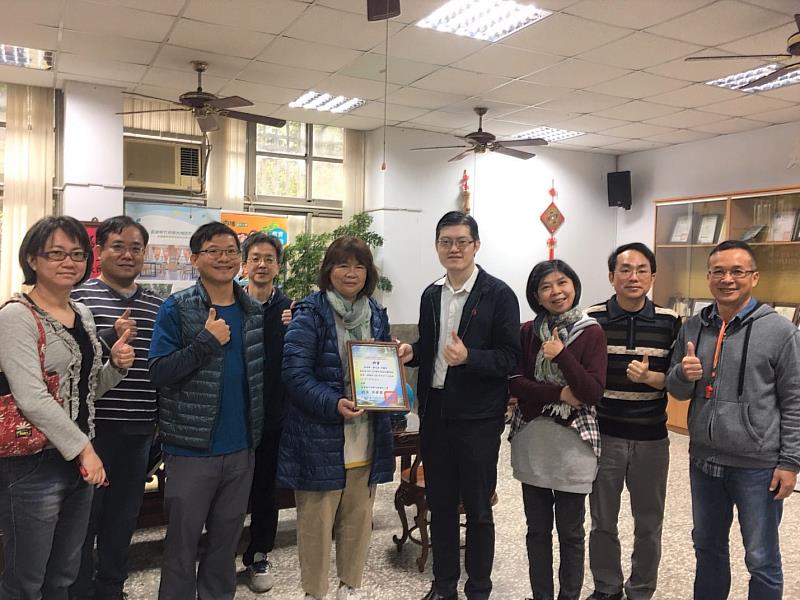 內埔國小推動學童牙齒策略奏效 勇奪全國口腔保健特優第一名！