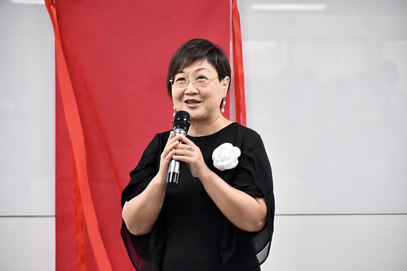 徐佳青出席玉山僑舍開幕儀式並致詞