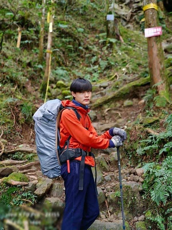 文藻外大今年五專優先免試入學考生中，成績最高分的考生于擎，捨棄明星高中選擇文藻外大專科部英國語文科就讀。