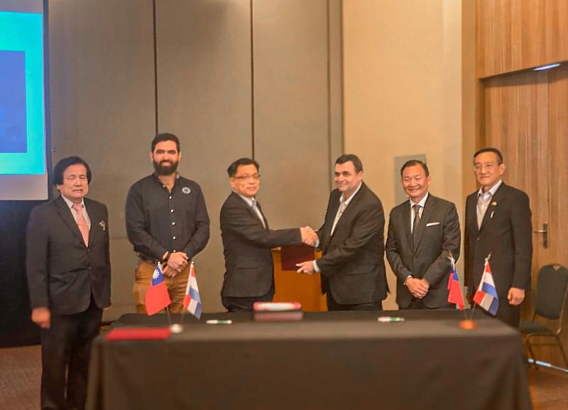 唐榮公司與巴國合作營運及維運合作夥伴Benne Group簽署瞭解備忘錄