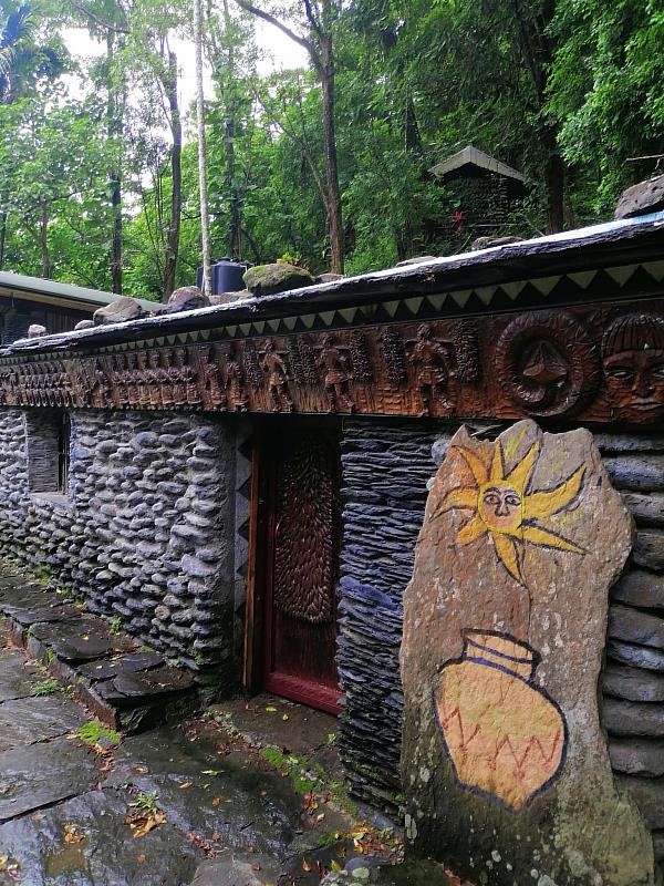 喜樂發發公園內的石板屋