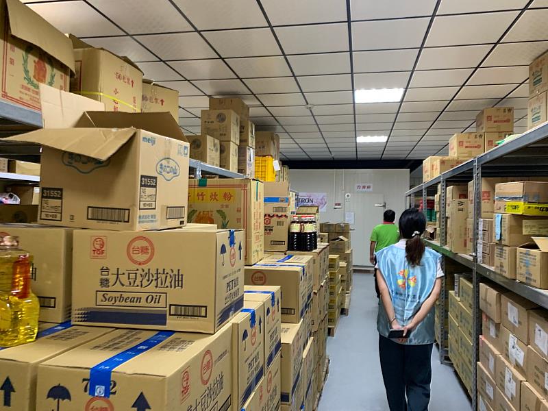 頂新和德文教基金會邀請民眾捐贈物資給高慈總