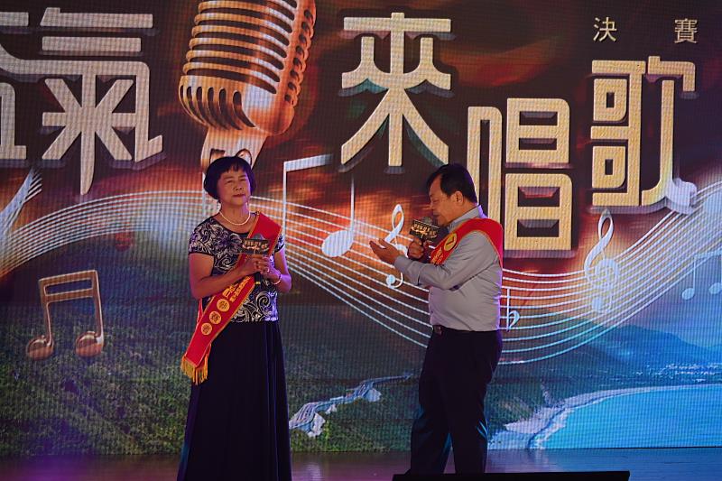 臺東長青歌唱大賽「倚盃氣來唱歌」今決賽！8/23-8/24金曲演唱會 沈文程、施文彬等歌手獻聲