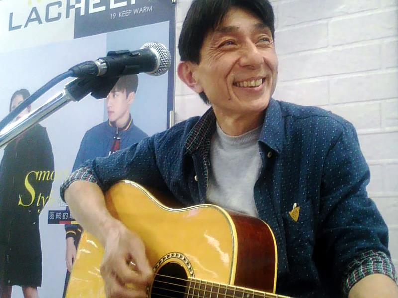 《專業歌手-邱志成》知名音樂餐廳駐唱歌手∣帶來懷念經典金曲，首首動人心弦