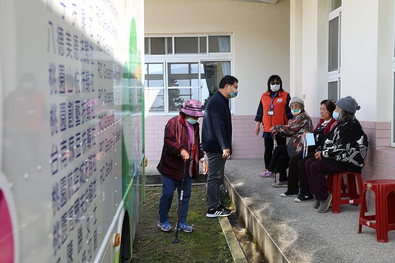 守護偏鄉和原民部落，護眼顧齒一次到位