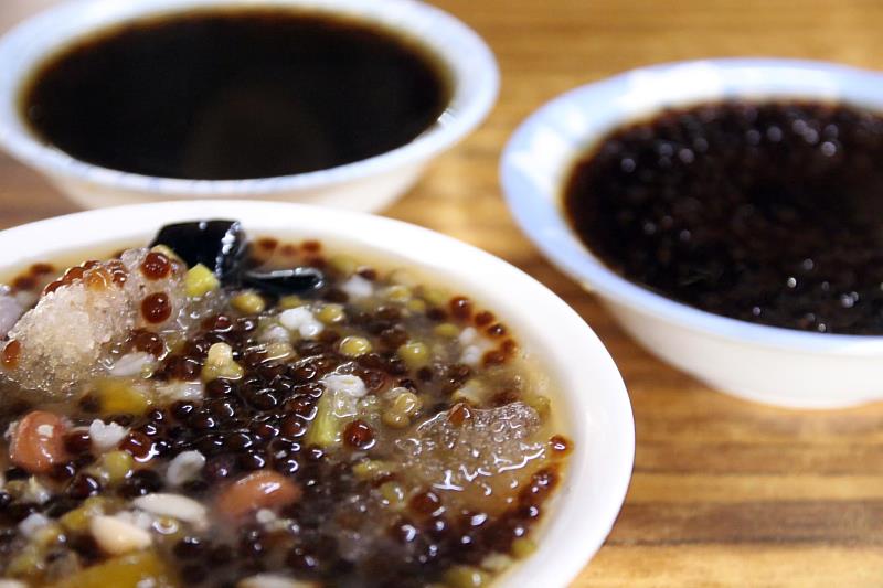 越南正妹好行遊「嘉」 古早味冰品吃到飽！