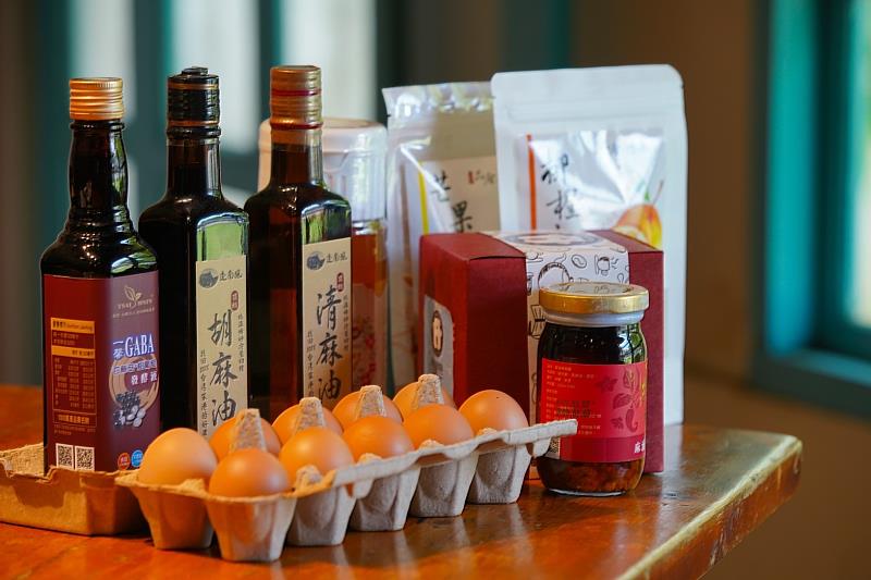 越南正妹好行遊「嘉」 古早味冰品吃到飽！