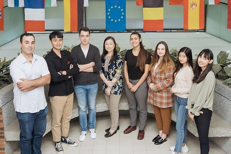 文藻外語大學創造國際化學習環境，來自全球五大洲40國的學子在此學習，體驗全新的台灣留學生活。