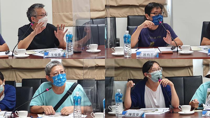 教育部委員們針對新世代學生住宿環境提升計畫給予建議。