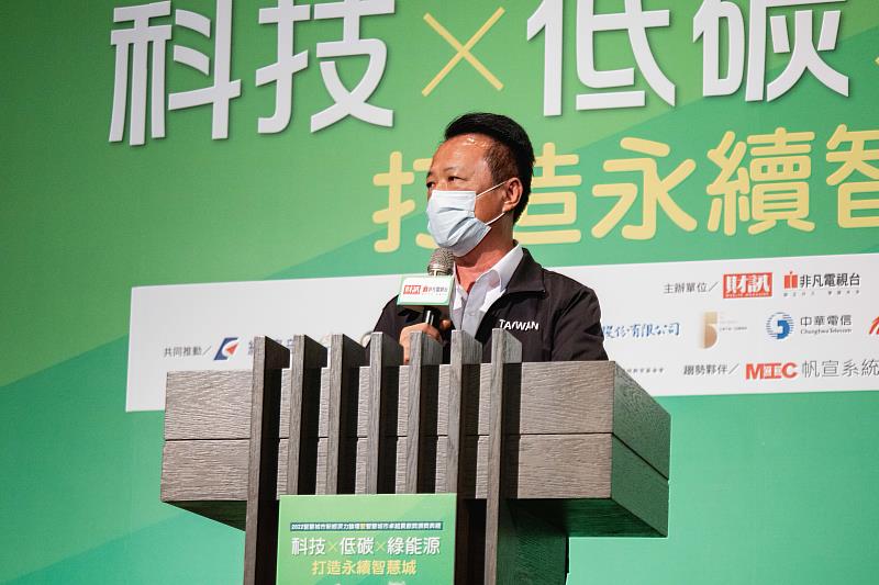 智慧治理在嘉義 翁章梁榮獲2022智慧城市卓越貢獻獎-2
