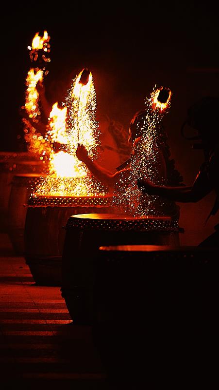 屏東夏日狂歡祭台語唱將拼場 許富凱、黃妃和你尬歌