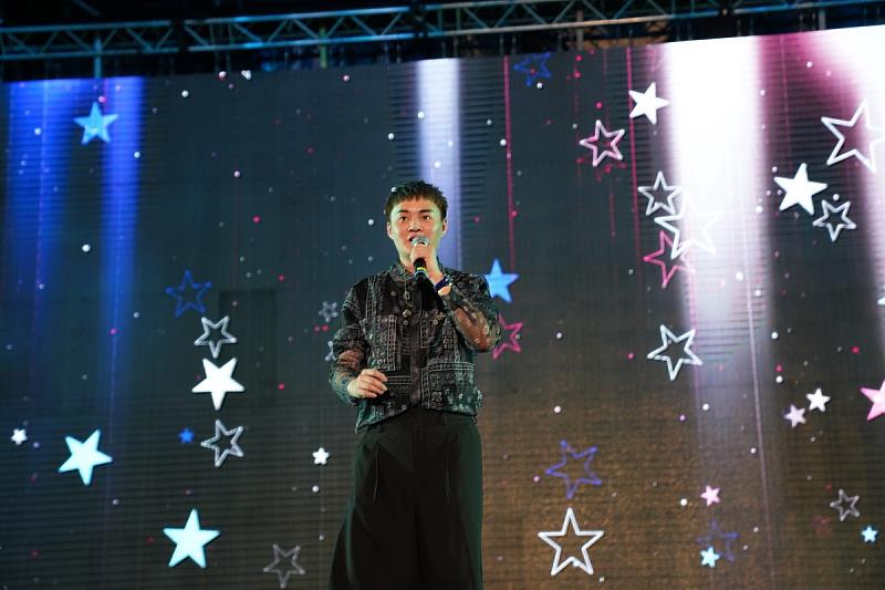 台語唱將大鵬灣飆歌 屏東夏日狂歡祭變超級KTV3