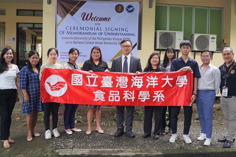此行張祐維國際長也與今年參與UPV暑期實習的食科系學生會面交流