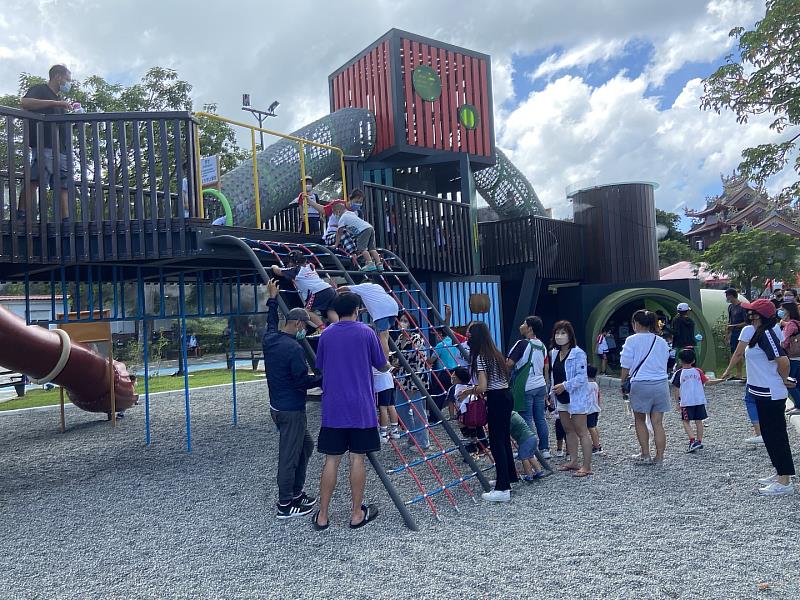 恆春共融遊戲場即刻開玩！ 打造宜居幸福城市
