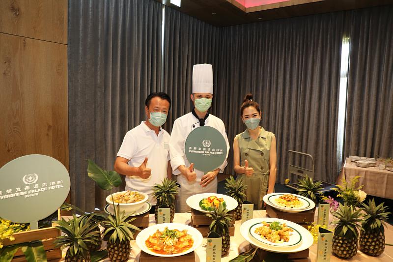 嘉義優鮮再添生力軍！2022年遴選406項產品 翁章梁勉勵業者：有品牌就有責任