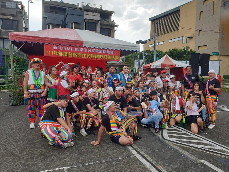 ▲族人於歲時祭儀活動開心合影。(圖/新北市政府原民局提供)