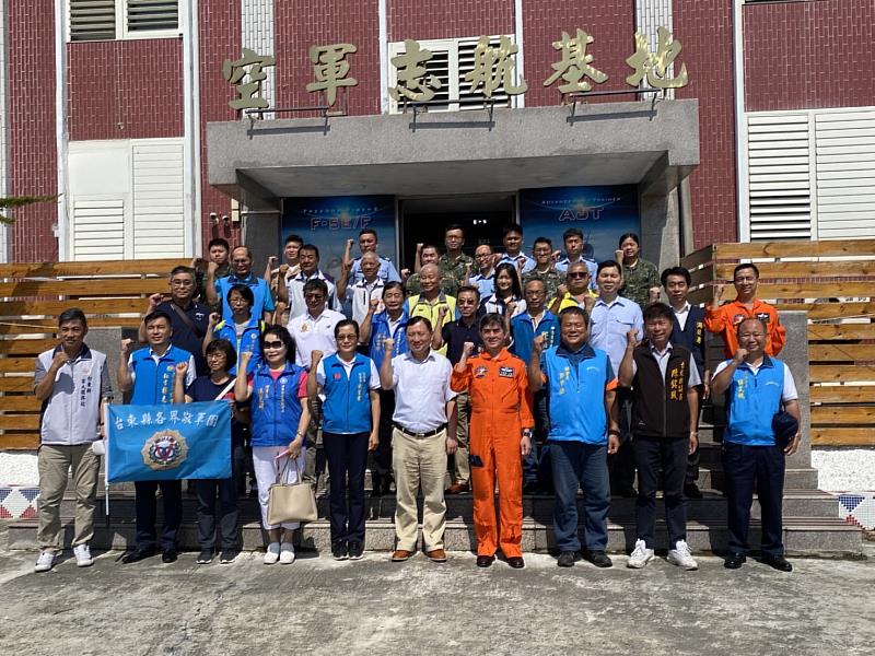 秋節前夕 臺東縣副縣長王志輝率團敬軍慰問 感謝國軍保家衛國辛勞