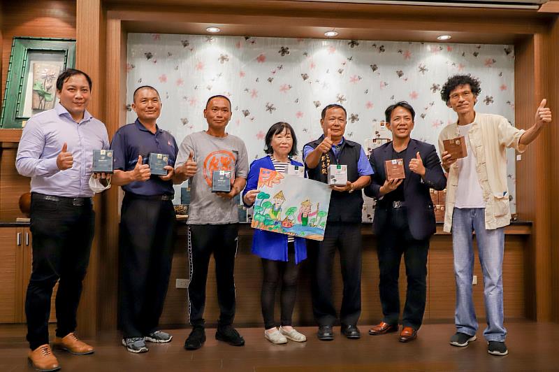 台灣酵素村與紀錄片跨界合作 共推蓮藕代餐包-3