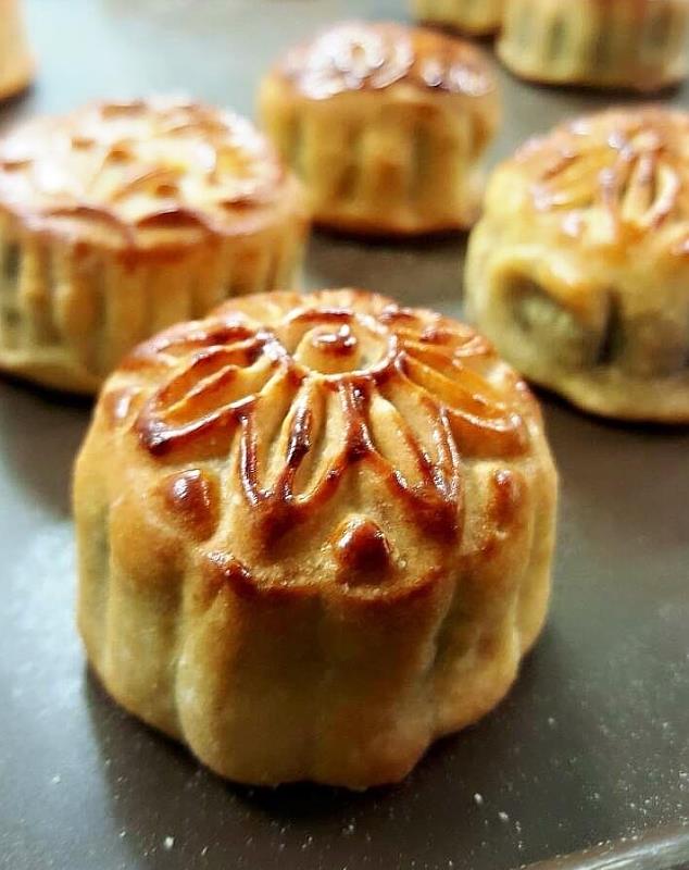 彰化救國團員林中心烘焙班製作月餅慶中秋