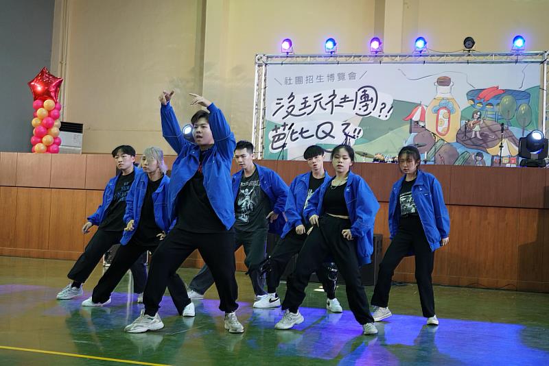 韓舞社帶來精采舞蹈表演