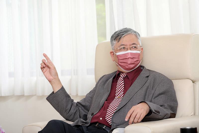 輔仁大學校長江漢聲。