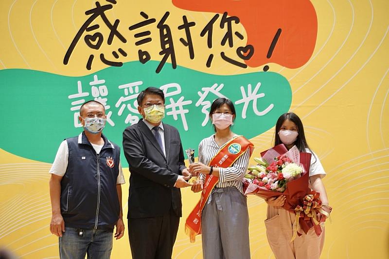 屏東縣111年度重陽敬老暨老福機構長照人員表揚大會