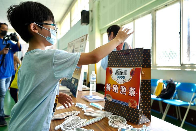 現場分組闖關遊戲
