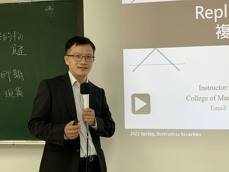 恭賀元智駱建陵教授入選國際創新教學獎