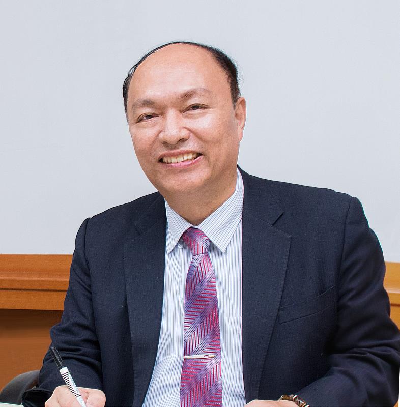 國立台北商業大學前校長張瑞雄，轉戰業界將加入1111人力銀行擔任執行長。