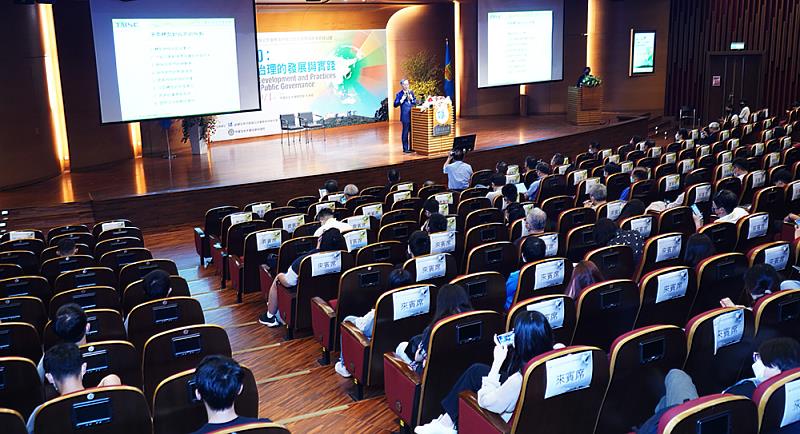 今年的TASPAA年會是以「邁向2030：永續公共治理的發展與實踐」為主題，探討政府對於聯合國2030年永續發展目標（SDGs）的政策作為，以及大學之社會責任實踐（USR）為議題設計概念，希望能對政府與社會的治理夥伴關係再定位。