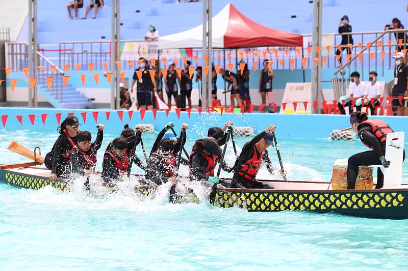 全民運首場水上競技！龍舟拔河11縣市大混戰