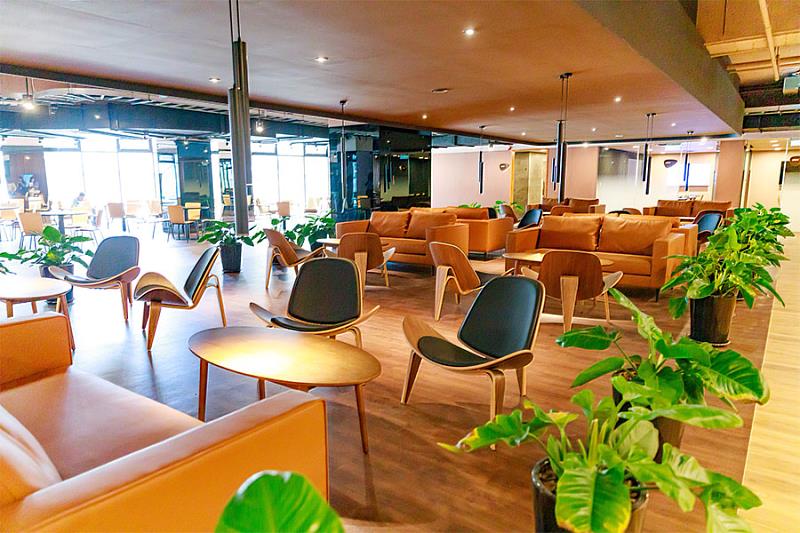 新場域能夠讓同學開心自在生活，擁有愉悅的心情，應該對做任何事都有幫助，包括課業學習，這也是改造設計的初衷之一。