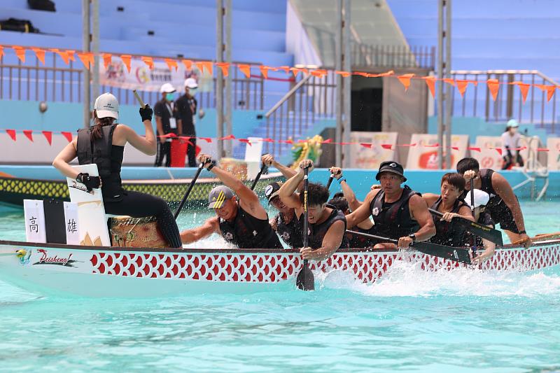 龍舟拔河廝殺激烈 北市新北桃園各收一金-3