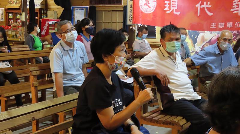 南華大學現代華佗大林開講，民眾踴躍提問。