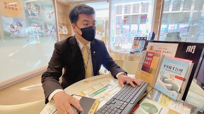 朱耆成表示，永慶「誠實房價報告書」內有完整成交行情資訊，幫助消費者了解自身房屋價值。